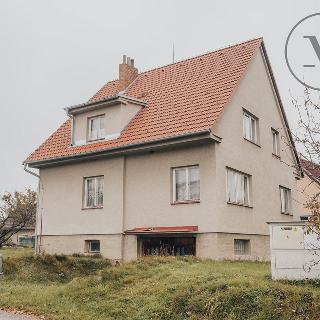 Prodej rodinného domu 239 m² Římov, Hasičská