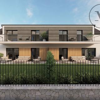 Prodej bytu 5+kk 144 m² Vráto