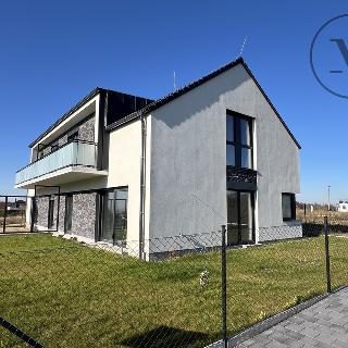 Prodej rodinného domu 142 m² Vráto, Na Pěšině