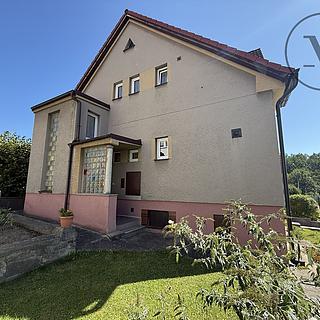 Prodej rodinného domu 242 m&sup2; Kaplice