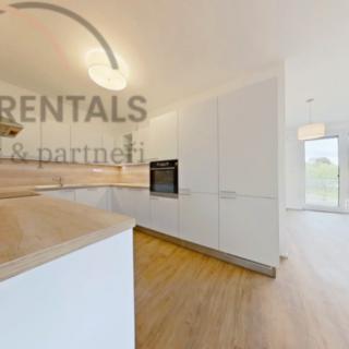 Pronájem bytu 4+kk 95 m² Praha Střížkov, Lovosická