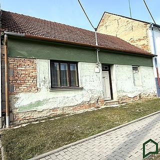 Prodej rodinného domu 100 m&sup2; Němčany