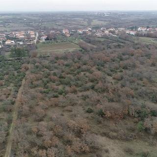 Prodej stavební parcely 3 673 m² v Chorvatsku