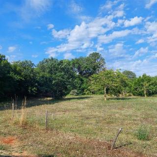 Prodej stavební parcely 900 m² v Chorvatsku