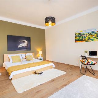 Prodej bytu 2+1 68 m² Praha, Ambrožova