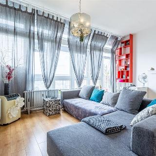 Pronájem bytu 1+kk a garsoniéry 47 m² Praha, V hůrkách