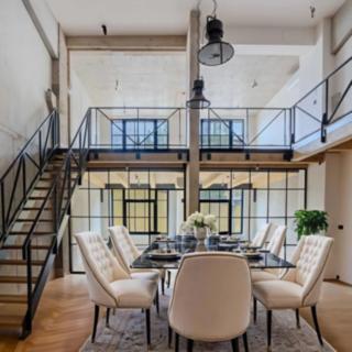 Prodej kanceláře 176 m&sup2; Praha