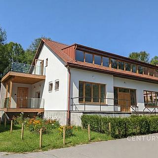 Prodej Ostatních komerčních prostor 410 m&sup2; Vyklantice