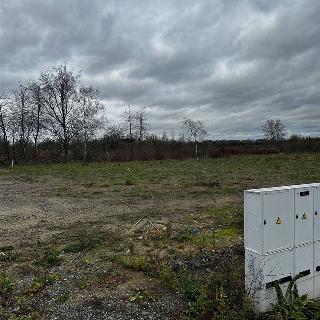 Prodej stavební parcely 986 m² Jirny