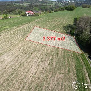 Prodej stavební parcely 2 377 m² Pěnčín