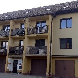 Prodej bytu 3+1 76 m² Brázdim, 