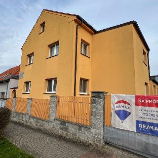 Prodej rodinného domu 343 m² Praha, Všetatská