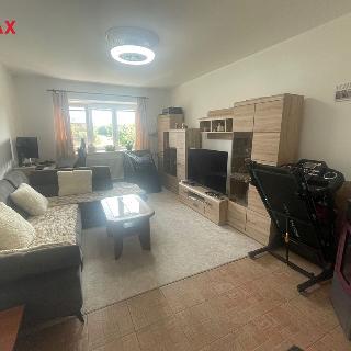 Prodej bytu 2+1 64 m² Milovice, Družstevní