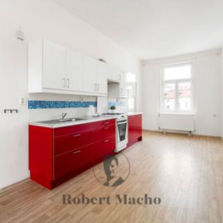 Pronájem bytu 2+kk 50 m² Praha