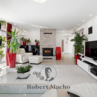 Prodej rodinného domu 268 m² Tismice