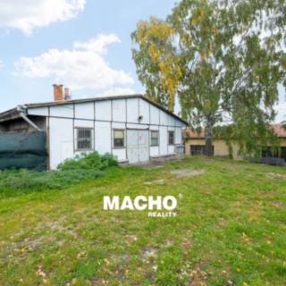 Pronájem skladu 588 m&sup2; Chrášťany