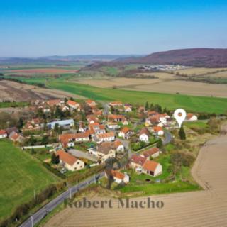 Prodej stavební parcely 1 220 m² Lážovice, 