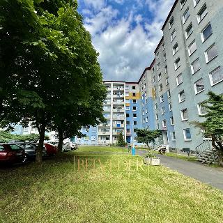 Prodej bytu 4+1 83 m² Teplice, Pod hvězdárnou