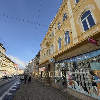 Pronájem bytu 3+1 110 m² Teplice, Masarykova třída