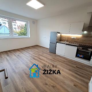 Pronájem bytu 2+kk 41 m² Brno, Burianovo náměstí