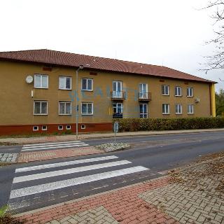 Pronájem bytu 1+1 40 m² Štětí, U stadionu