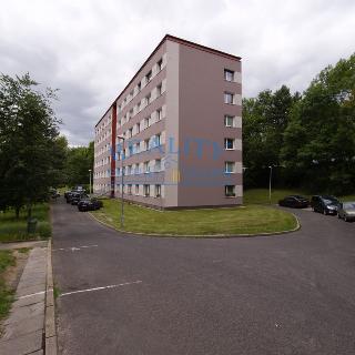 Prodej bytu 2+1 70 m² Děčín, B. Martinů