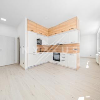 Pronájem bytu 3+1 104 m² Kostelec nad Černými lesy, Pražská