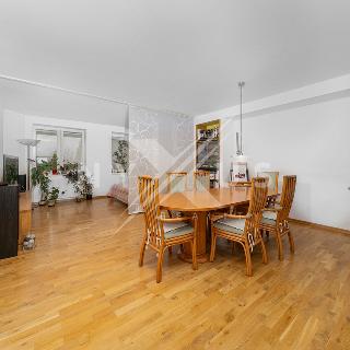 Prodej bytu 3+kk 105 m² Praha, Semilská