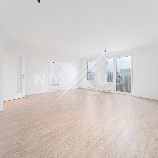 Prodej bytu 3+kk 92 m² Praha, Bachova