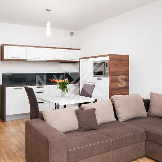 Prodej bytu 2+kk 51 m² Praha