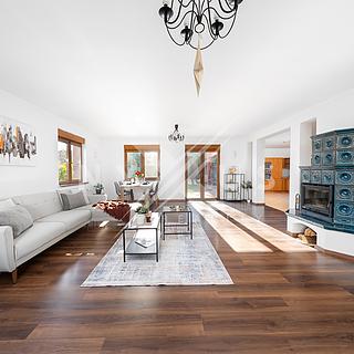 Prodej rodinného domu 345 m&sup2; Ohrobec