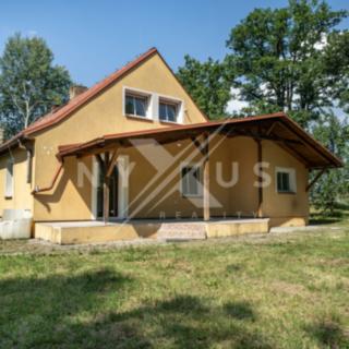 Prodej rodinného domu 160 m&sup2; Tochovice