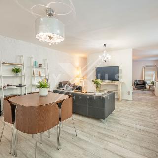 Prodej bytu 2+1 60 m² Praha, Pernerova