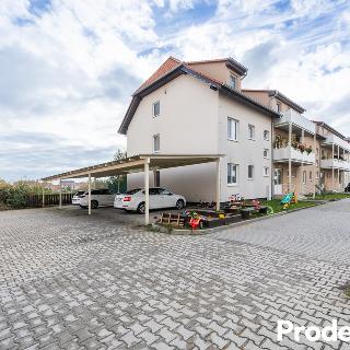 Prodej bytu 3+kk 60 m² Slavkov u Brna, Zelnice I