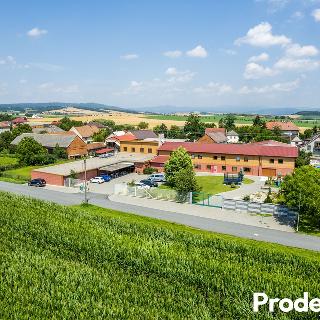 Prodej hotelu, penzionu 2760 m² Medlov