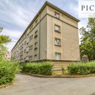 Pronájem bytu 2+1 60 m² Plzeň