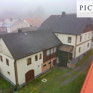 Prodej hotelu a penzionu 355 m² Čachrov