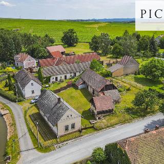 Prodej rodinného domu 150 m² Hlohovice, 