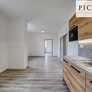 Prodej bytu 3+kk 70 m&sup2; Chotěšov