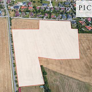 Prodej zemědělské půdy 60676 m² Červený Újezd