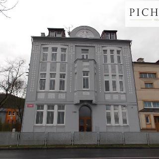 Pronájem bytu 1+kk a garsoniéry 18 m² Karlovy Vary, Západní