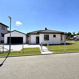Prodej rodinného domu 117 m&sup2; Rozvadov