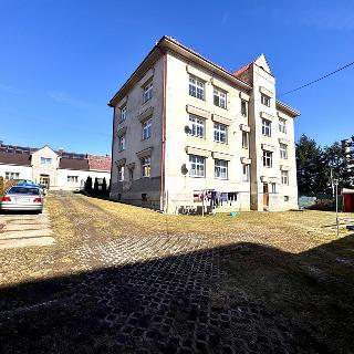 Prodej bytu 3+1 82 m² Tachov, Tovární