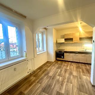 Pronájem bytu 3+kk 83 m² Tachov, Husitská