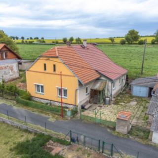 Prodej rodinného domu 136 m² Červené Pečky Bořetice