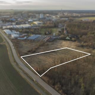 Prodej komerčního pozemku 7 579 m² Kolín, 