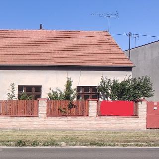 Prodej rodinného domu 95 m² Veltruby