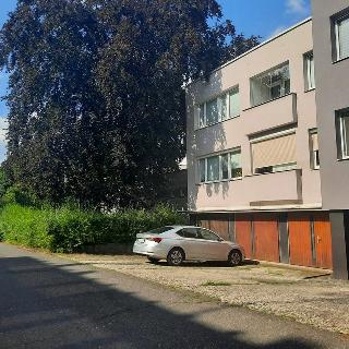 Pronájem garáže 18 m² Ostrava, Vítězná