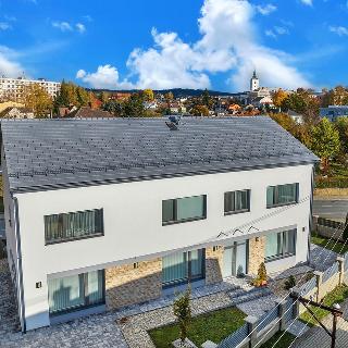 Pronájem bytu 1+kk a garsoniéry 43 m² Lanškroun, E. Krásnohorské