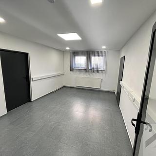 Pronájem kanceláře 36 m&sup2; Letovice